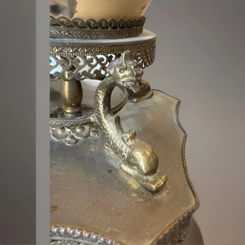 Estate Victorian Handpainted Porcelain Lamp with Gold Trim and Metal‎ Base Works